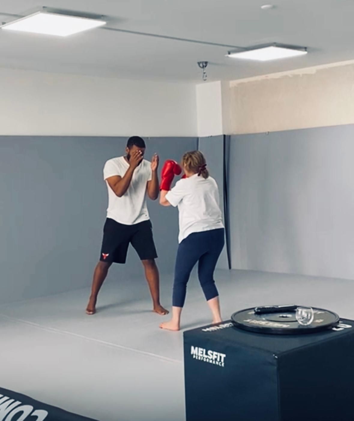 Séance de boxe anglaise avec coach